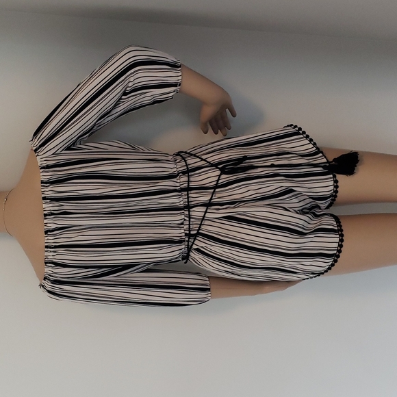 Revamped off shoulder stripped jumpsuit - Picture 6 of 6